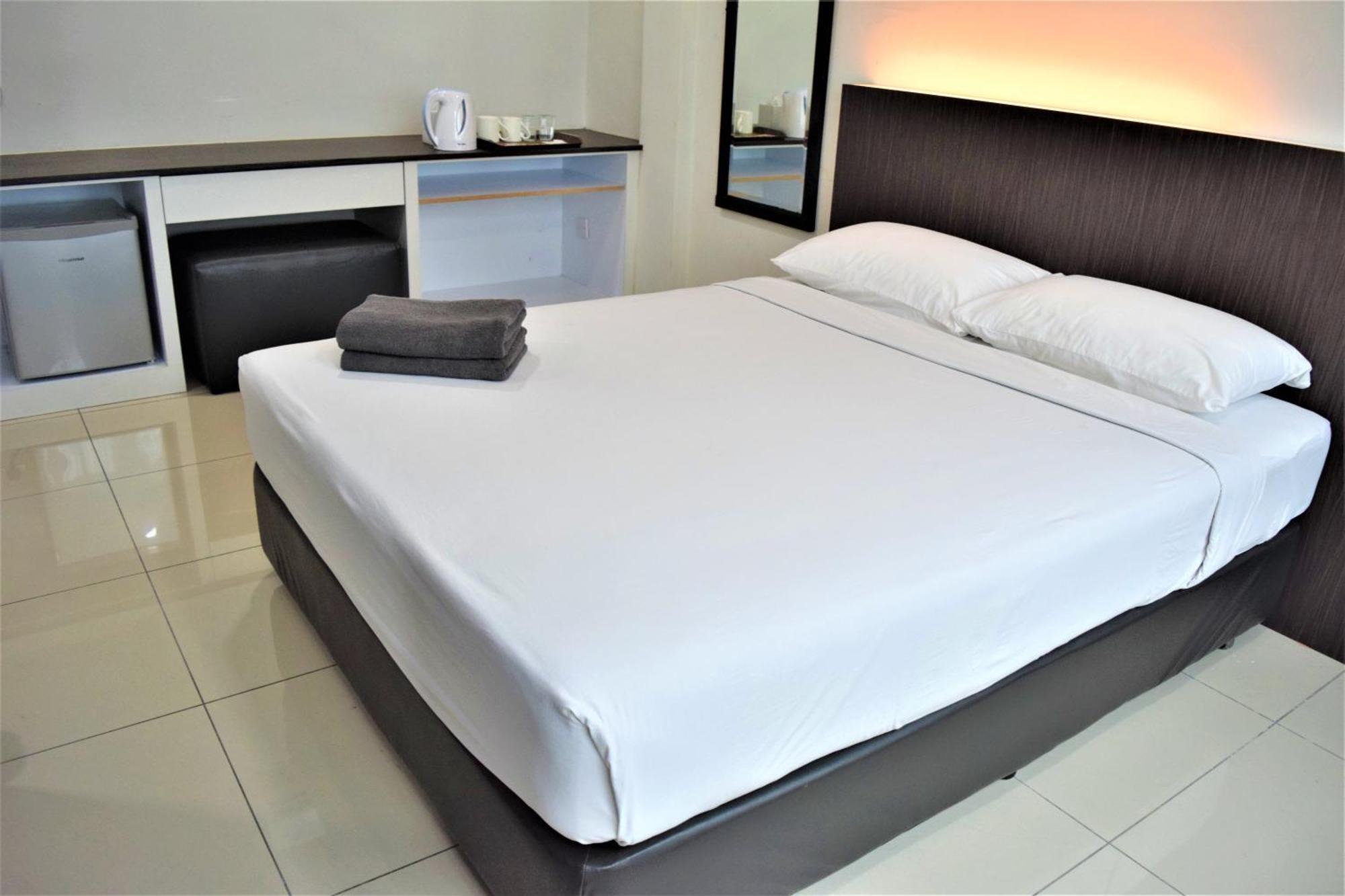 Desaru, Bayu Balau Beach Resort Bandar Penawar Extérieur photo